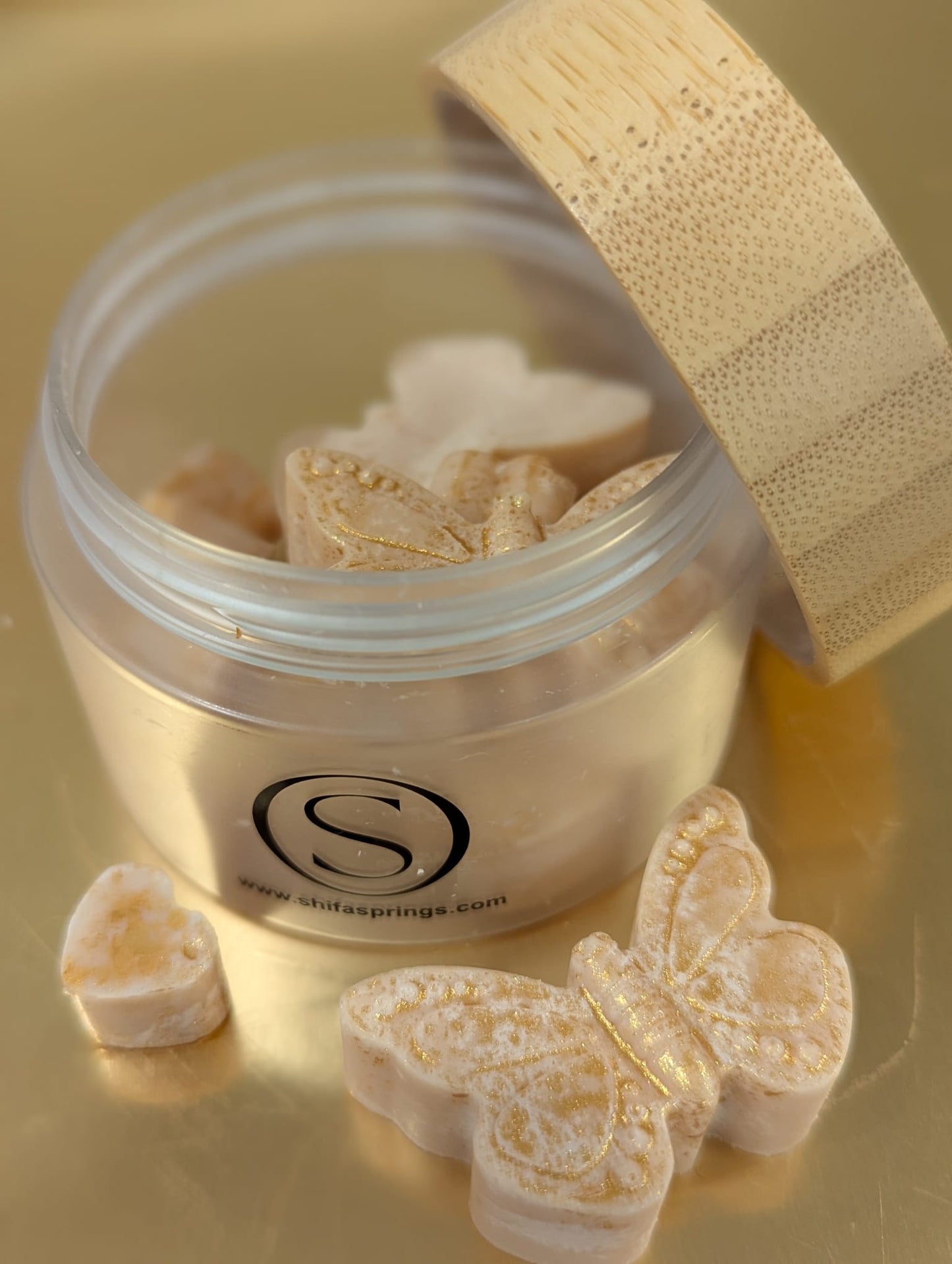 Wax Gems | Long-Lasting Flameless Scents | Moroccan Cashmere, Rose, Choo, Assorted Scents