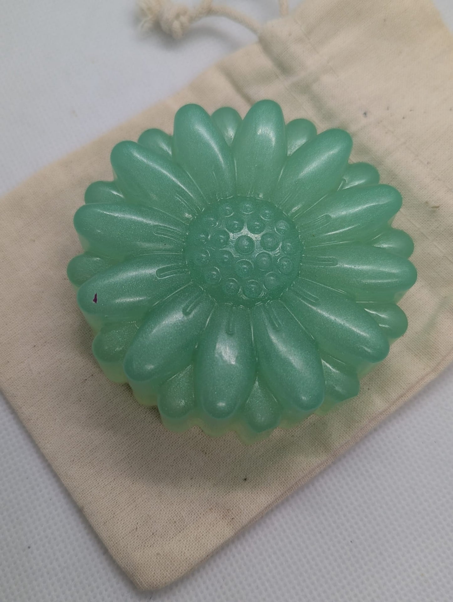 Eucalyptus Wake - Up Soap | A Fresh Start for Skin & Senses | Unisex Soap, Men's, Ladies, Soap, Large