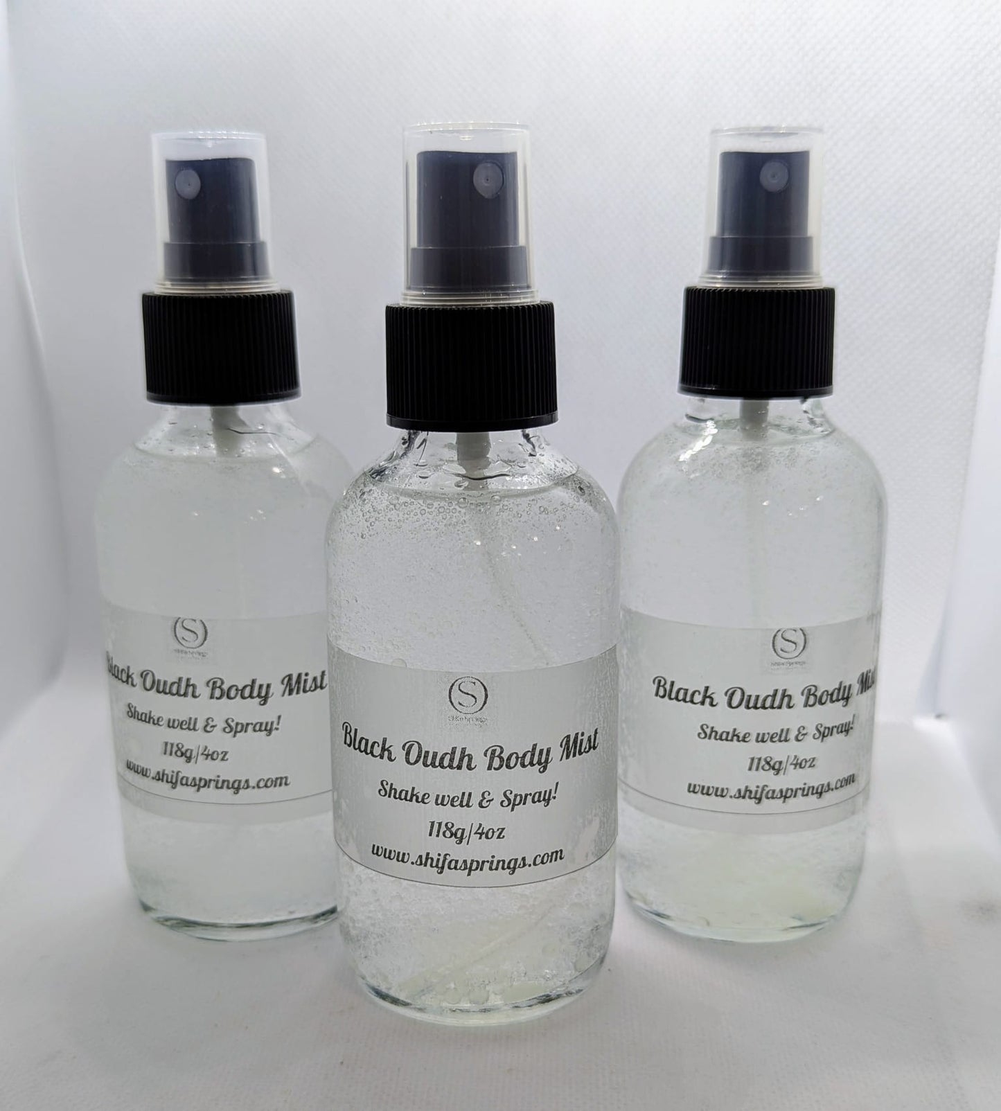 Black Oudh Body Mist | Subtle Signature Scent for Everyday Elegance
