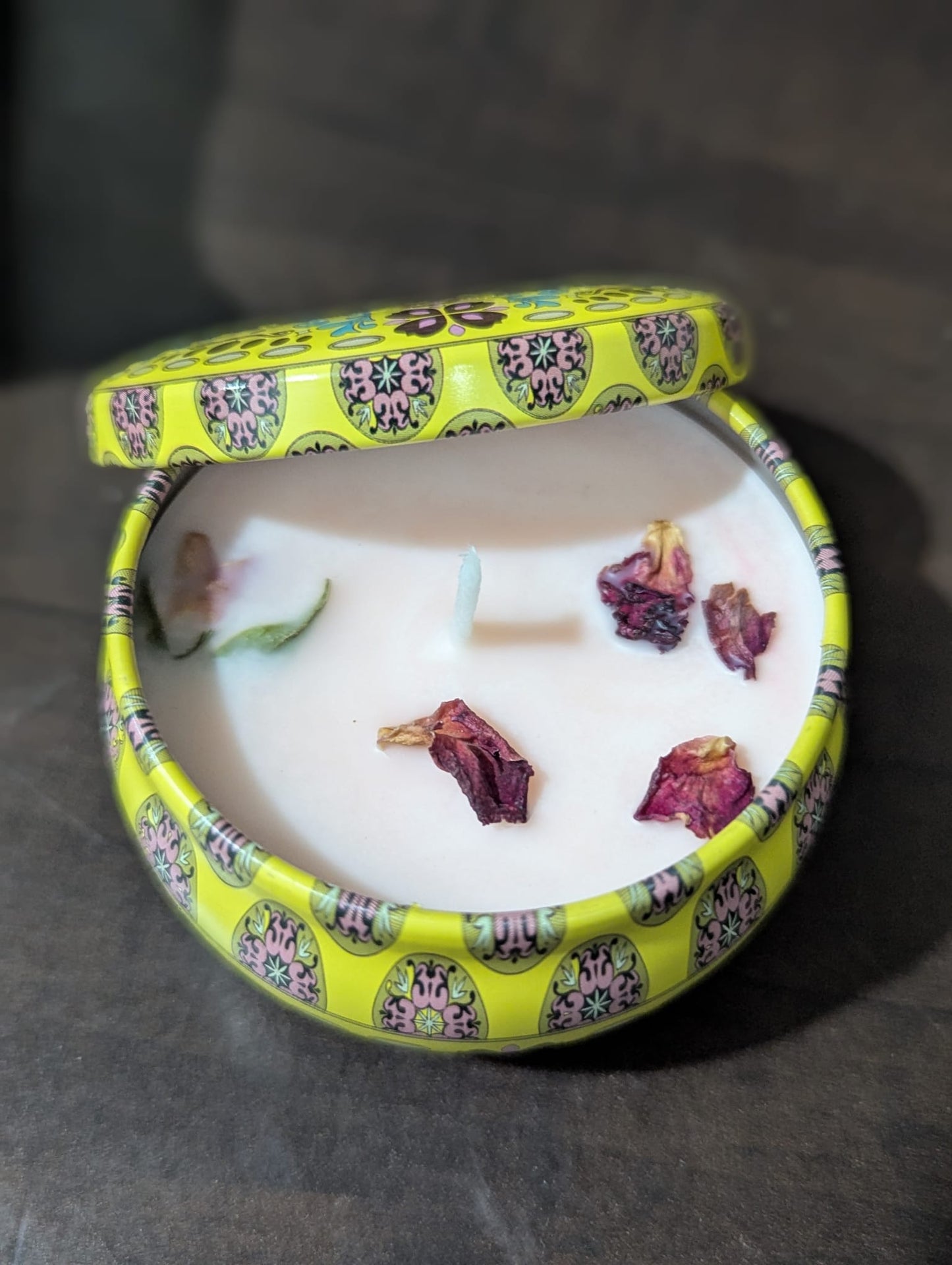 Bloom & Glow Rose Candle | Sweet-Scented Gift for Her