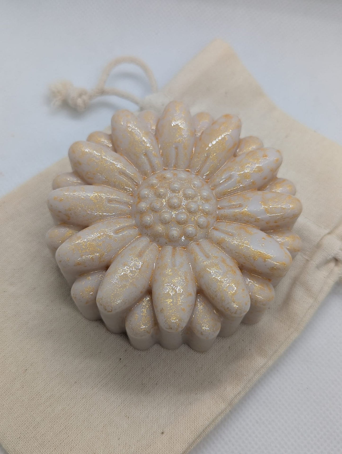Vanilla Glow Soap | A Cozy, Comforting Lather for Dry & Sensitive Skin | Ladies Soap